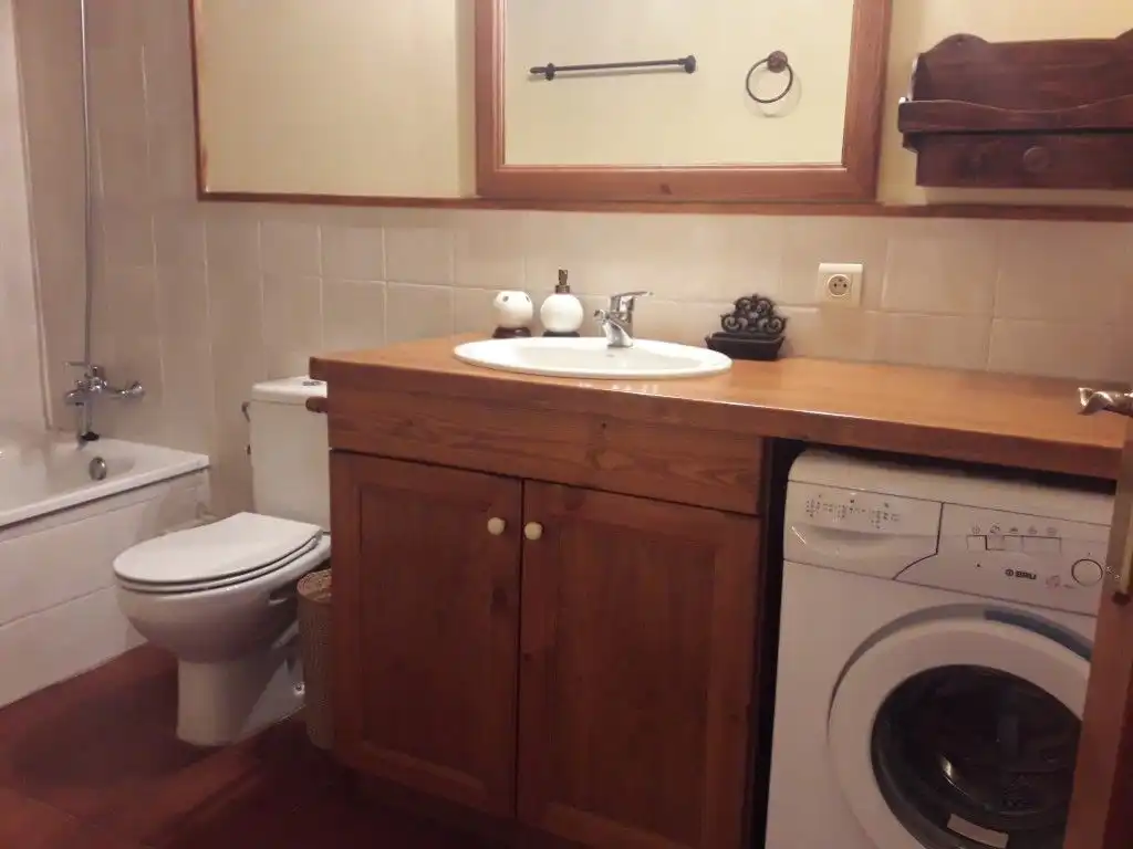 Terraced house with pool to rent in Avinguda del Segre 21, imagen 26