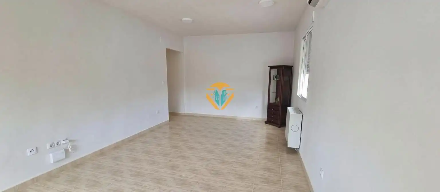 Casa aparellada amb piscina en venda a El Tossal - Bello Horizonte, imagen 6