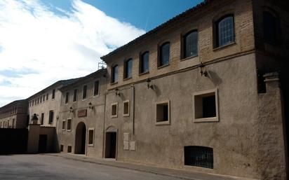 Vista exterior de Finca rústica en venda en Villanueva de Gállego amb Calefacció, Jardí privat i Parquet