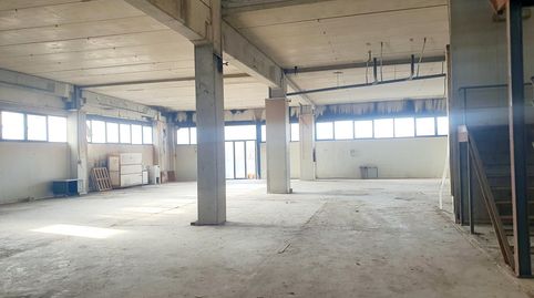 Foto 2 von Fabrikhallen zum Verkauf in Urbi, Basauri