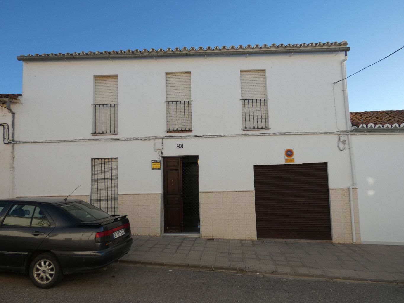 Vista exterior de Casa o xalet en venda en Azuaga amb Moblat i Balcó
