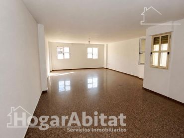 Piso con ascensor en venta en Calle de Torrehermosa