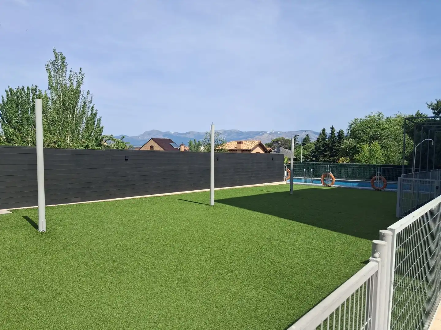 Piscina de Pis en venda en Colmenar Viejo amb Calefacció, Terrassa i Traster