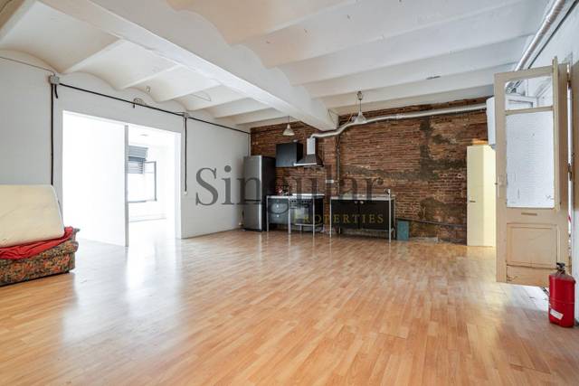 Piso en Venta en Vila de Gràcia