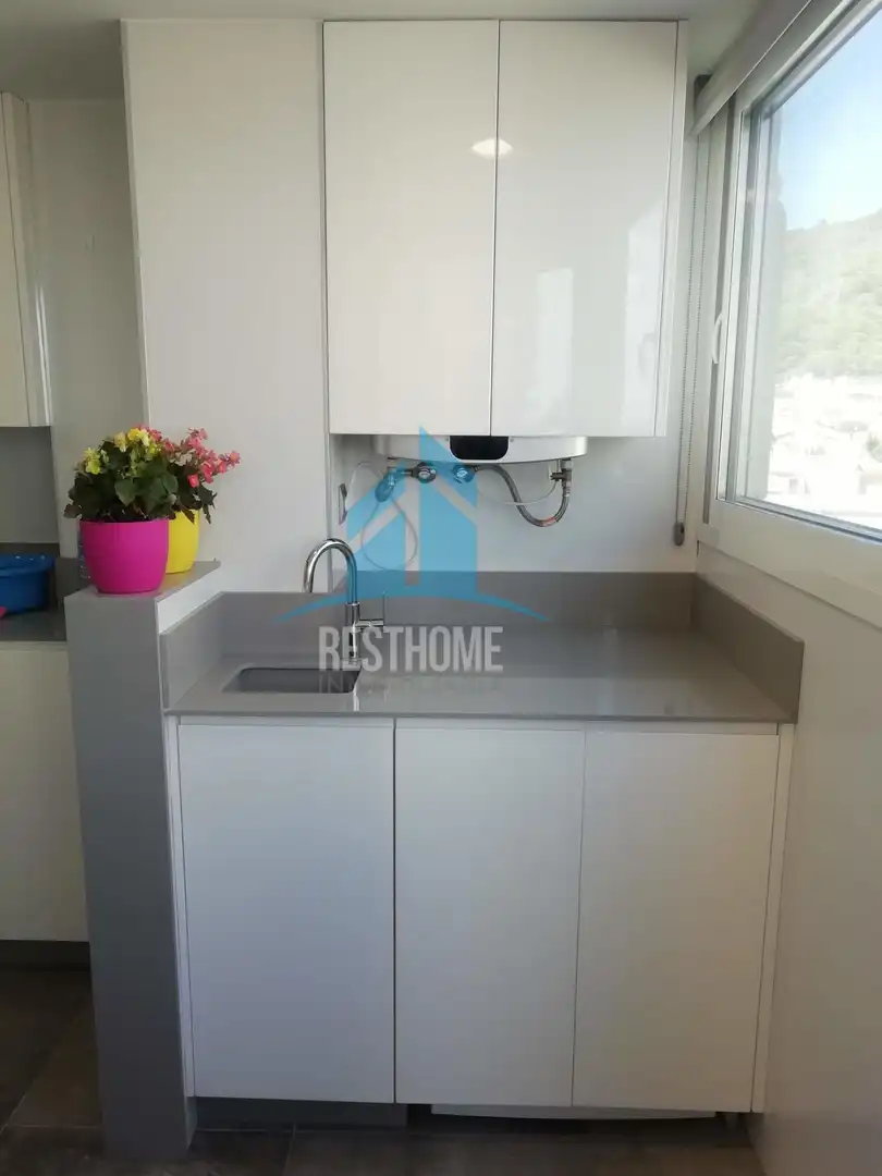Cocina de Apartamento de alquiler en Cullera con Aire acondicionado, Jardín privado y Terraza