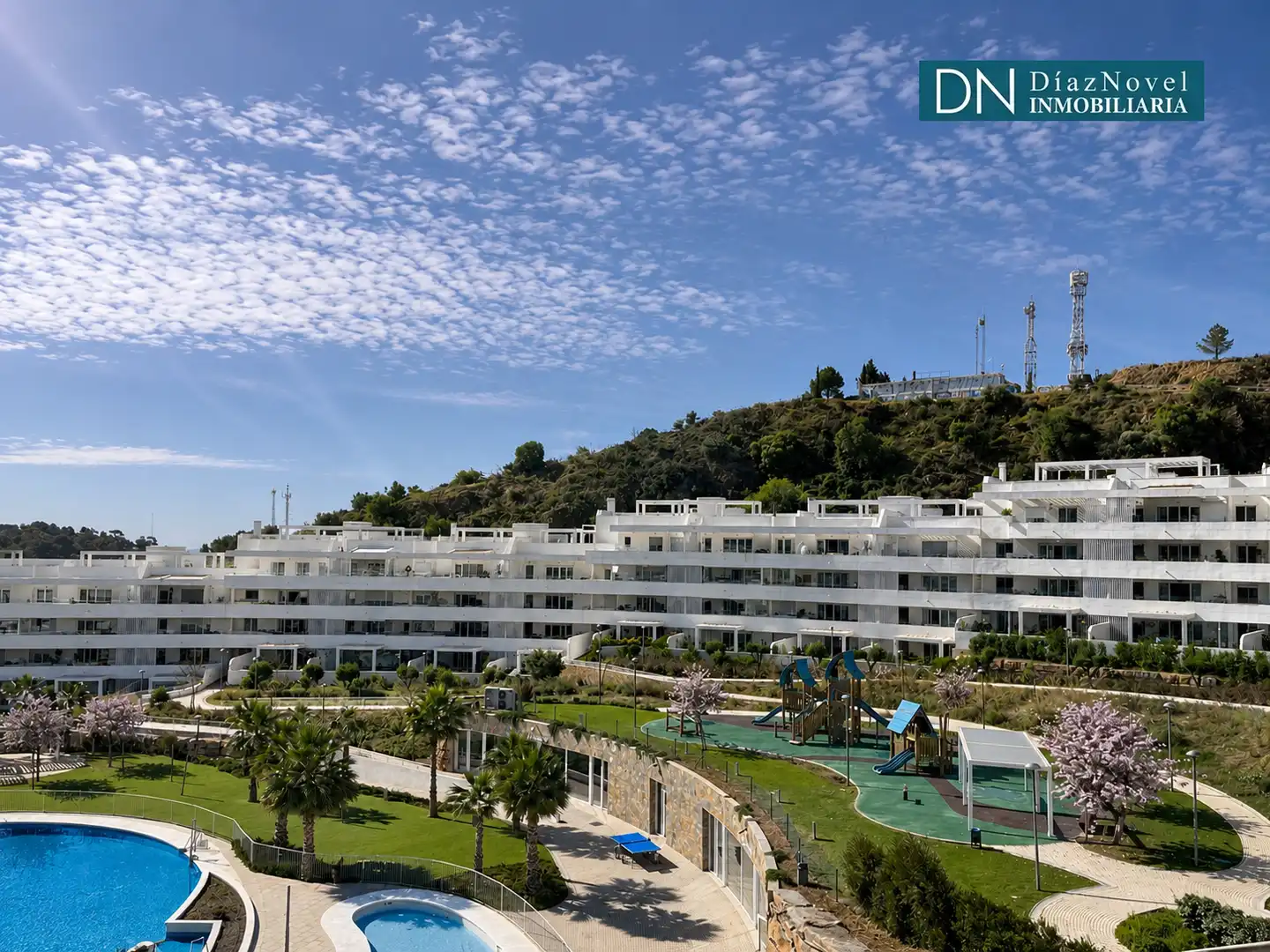 Vista exterior de Ático en venta en Málaga con Aire acondicionado, Calefacción y Terraza