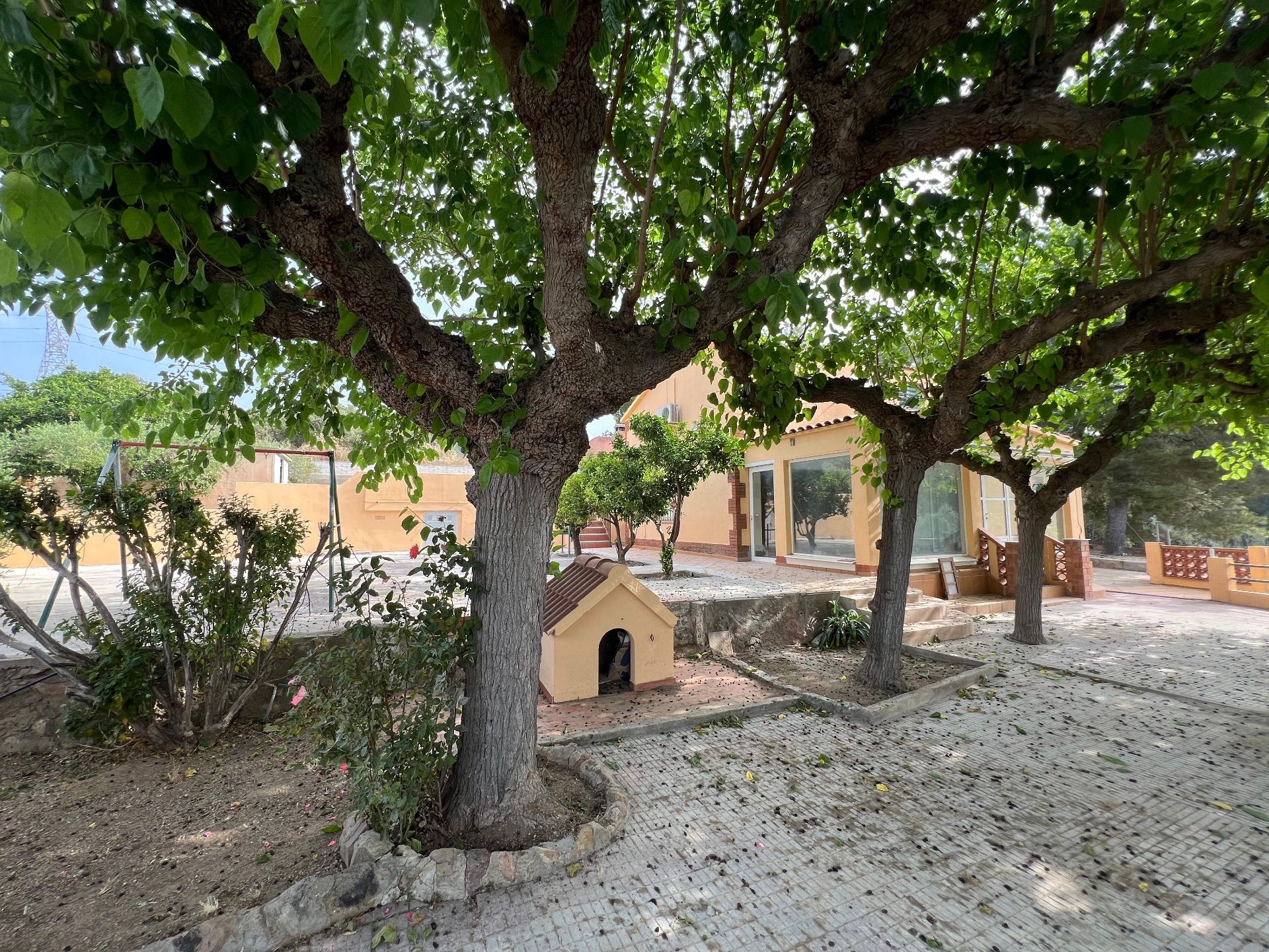 Vista exterior de Casa o xalet en venda en Les Borges del Camp amb Aire condicionat, Jardí privat i Traster