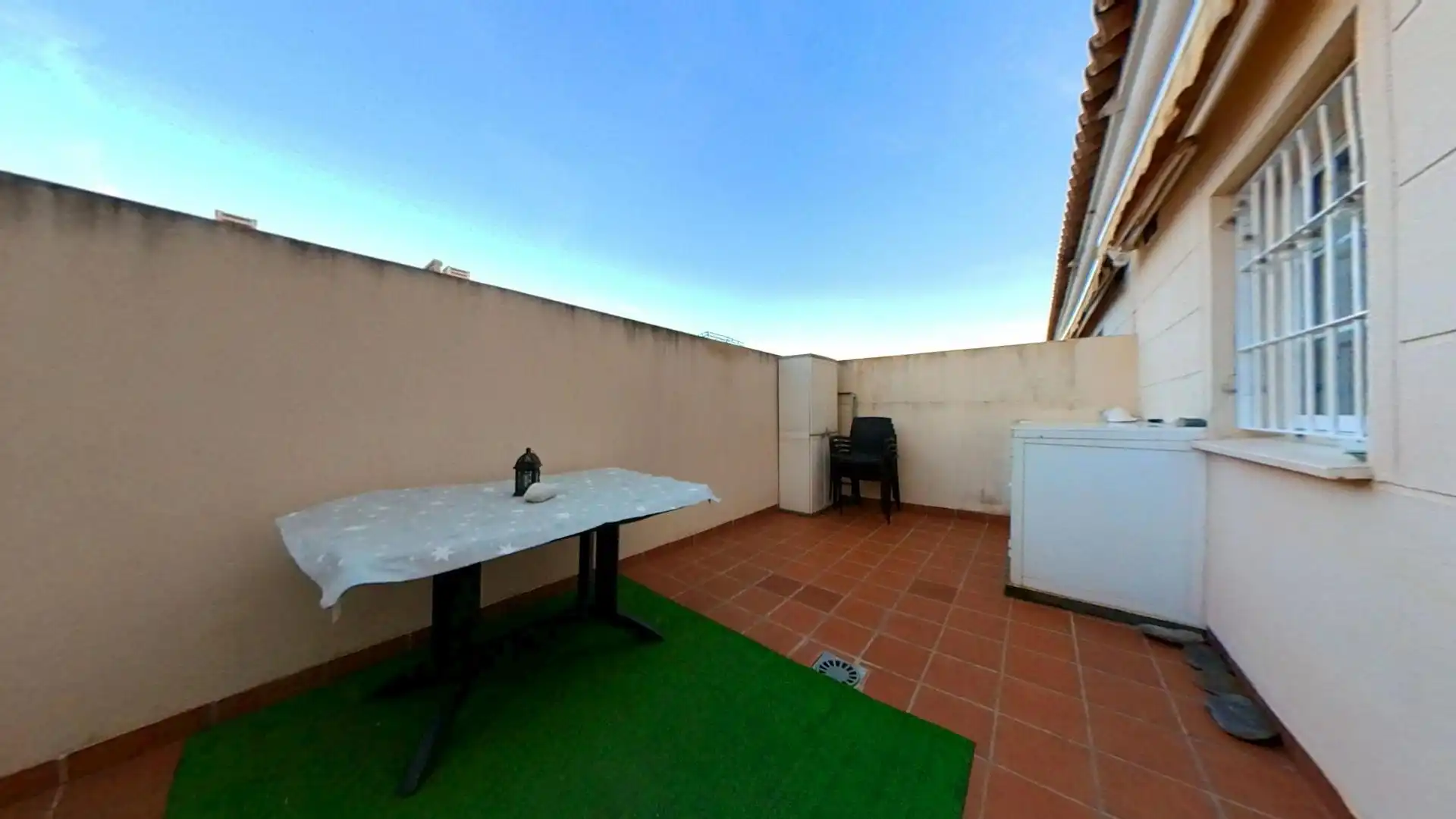 Terrassa de Casa adosada en venda en Rincón de la Victoria amb Aire condicionat, Calefacció i Terrassa