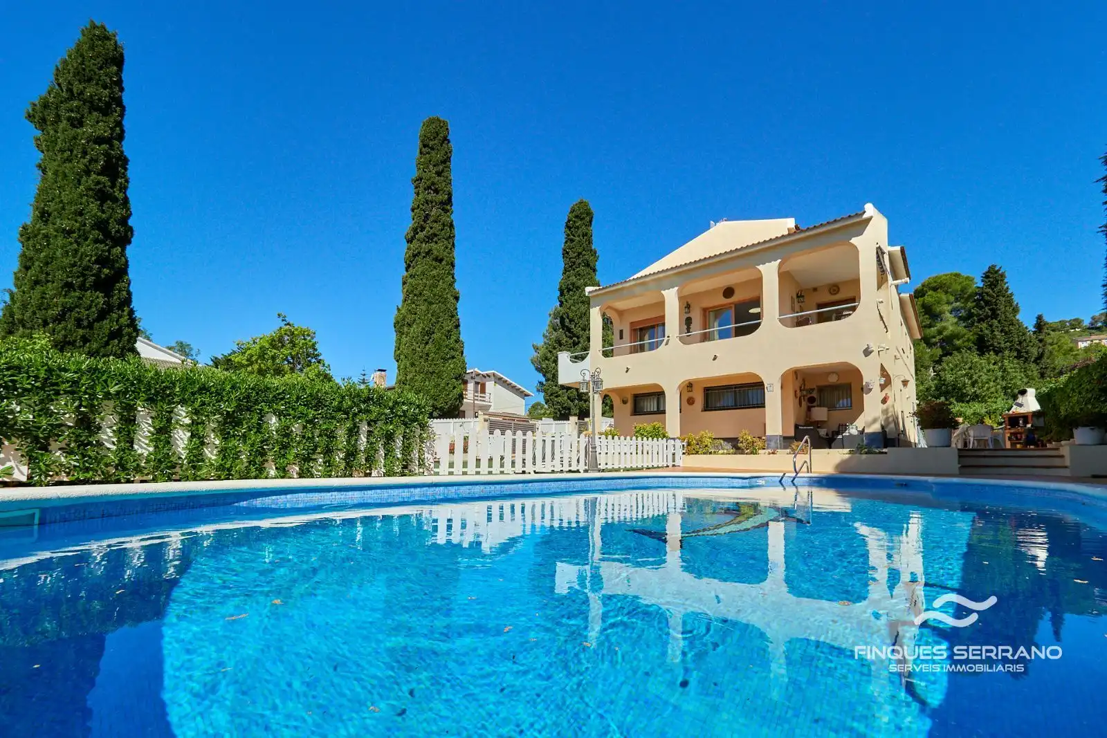 Villa mit Pool zum Verkauf in Masos