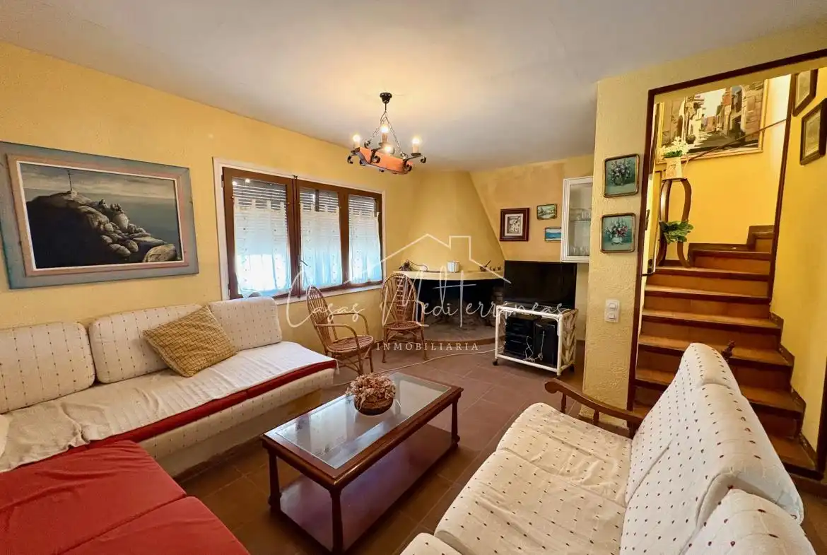 Sala de estar de Finca rústica en venta en Mont-roig del Camp con Jardín privado, Terraza y Piscina