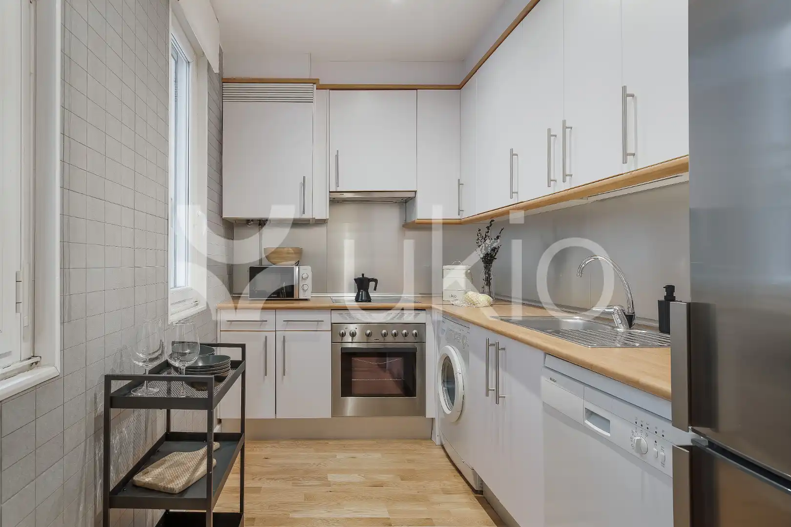 Cocina de Apartamento de alquiler en Madrid con Aire acondicionado, Calefacción y Amueblado