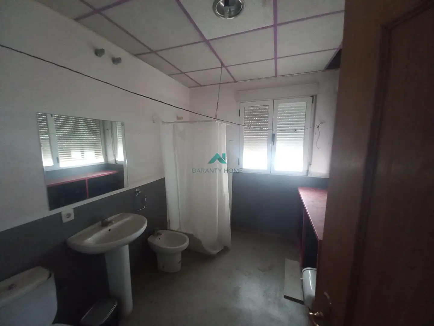 Bany de Edifici en venda en Tudela