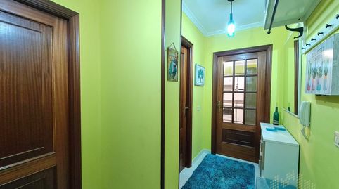 Foto 2 de Piso en venta en Avda. Rosalía de Castro, O Milladoiro, Ames
