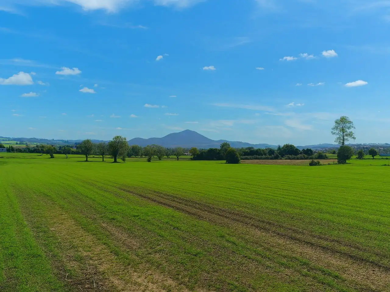 Land for sale in Ribamontán al Mar