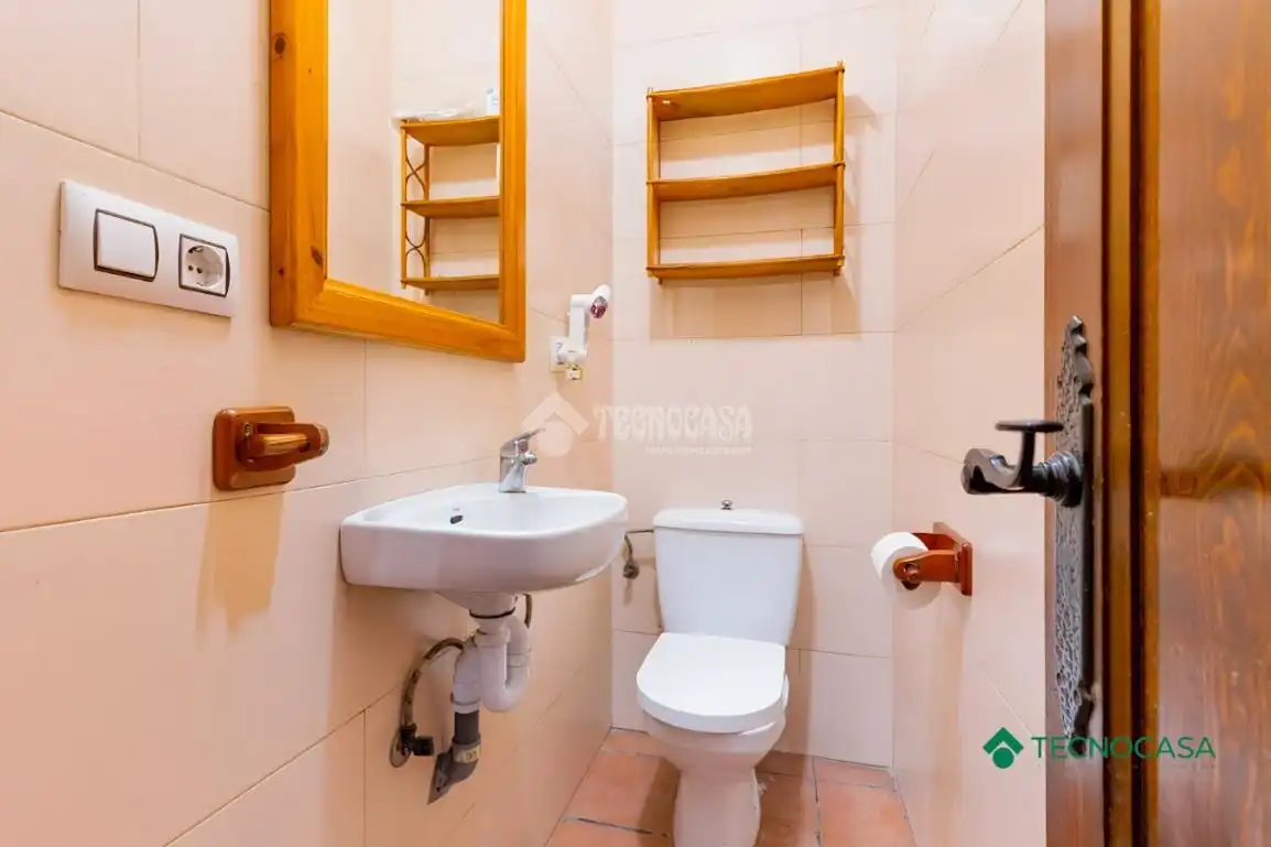 Bathroom of Houses for sale in Roquetas de Mar  with Swimming Pool