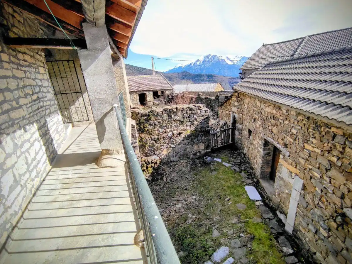 Exterior view of Houses for sale in Puértolas  with Private garden and Terrace