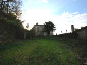 House with garden for sale in A Estrada