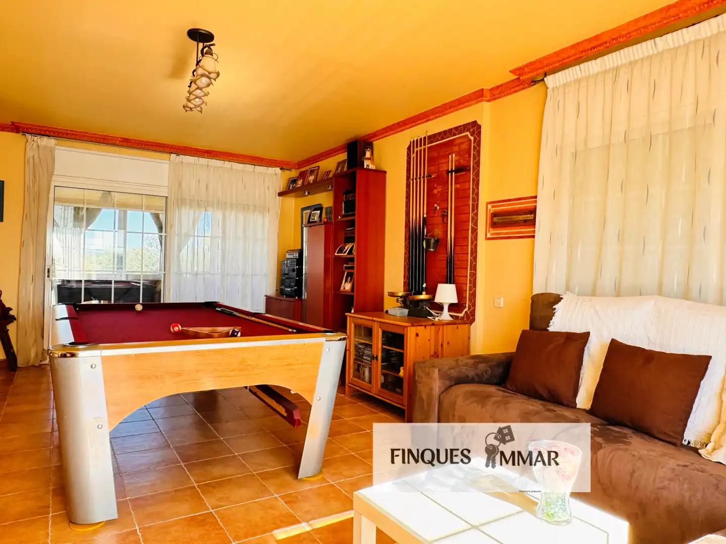 Sala de estar de Casa o chalet en venta en Sils con Aire acondicionado, Calefacción y Jardín privado