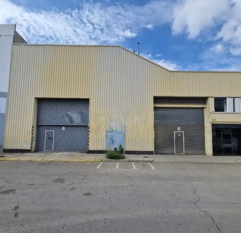 Industriegebäude zur Miete in REF. 34609 POLIGONO ALMEDA
