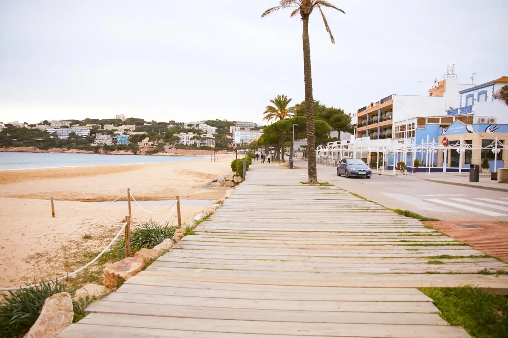 Vista exterior de Planta baja en venta en Sant Feliu de Guíxols con Calefacción, Jardín privado y Terraza