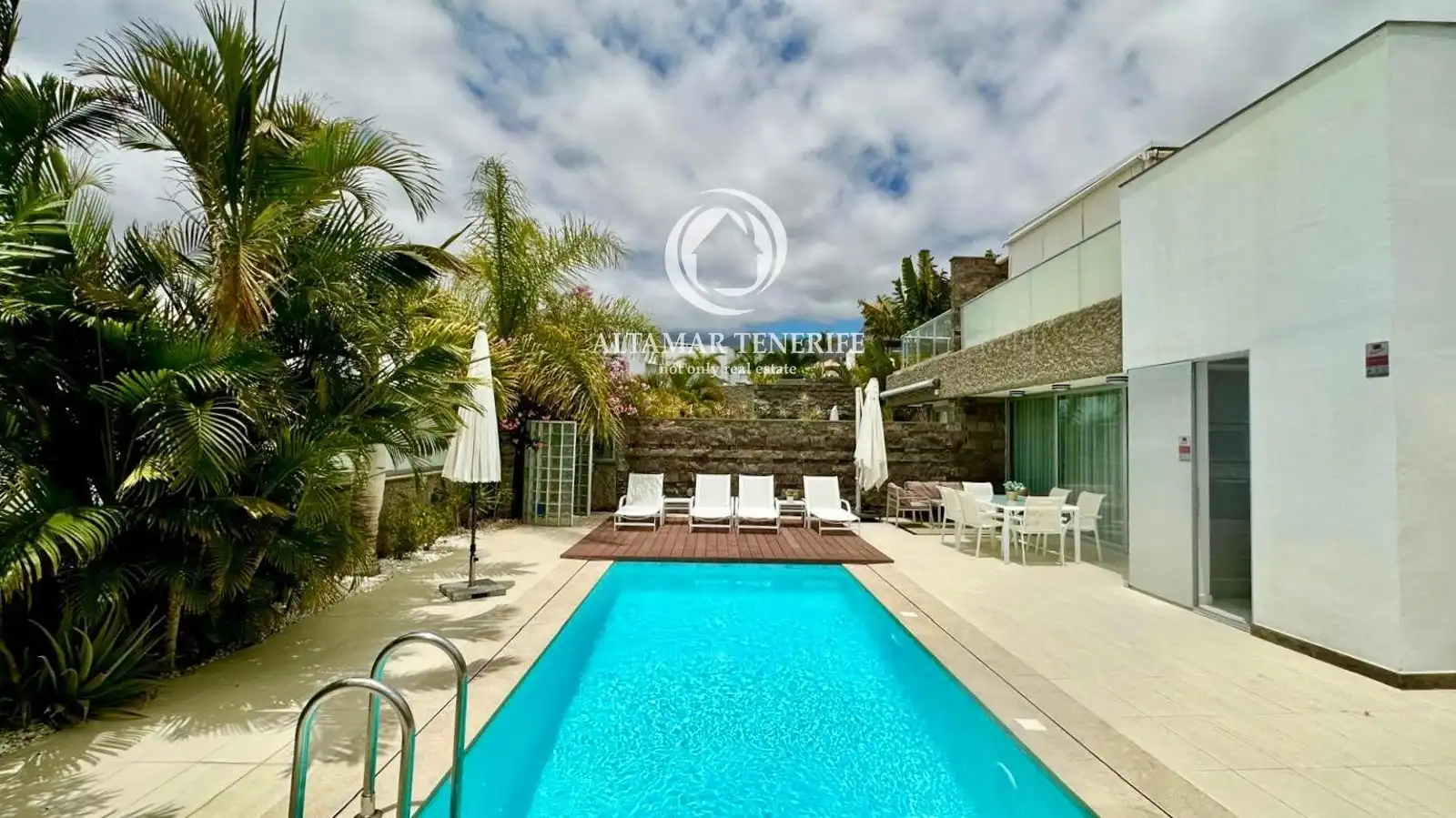 Casa en venda a Costa Adeje