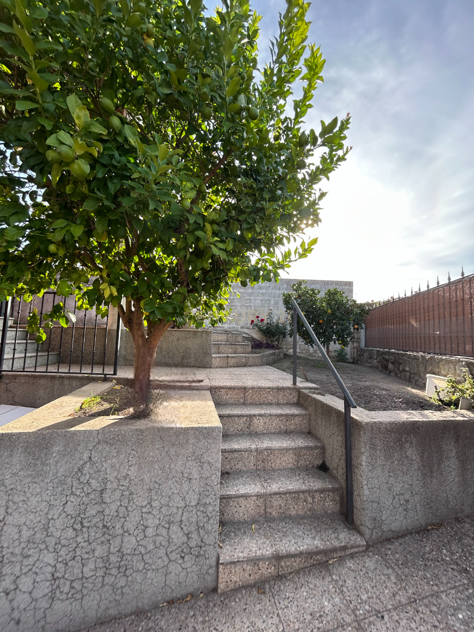 Vista exterior de Casa o xalet en venda en Trujillo amb Aire condicionat, Jardí privat i Forn