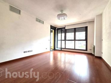 Studio avec piscine à louer à Avenida de la Gavia .