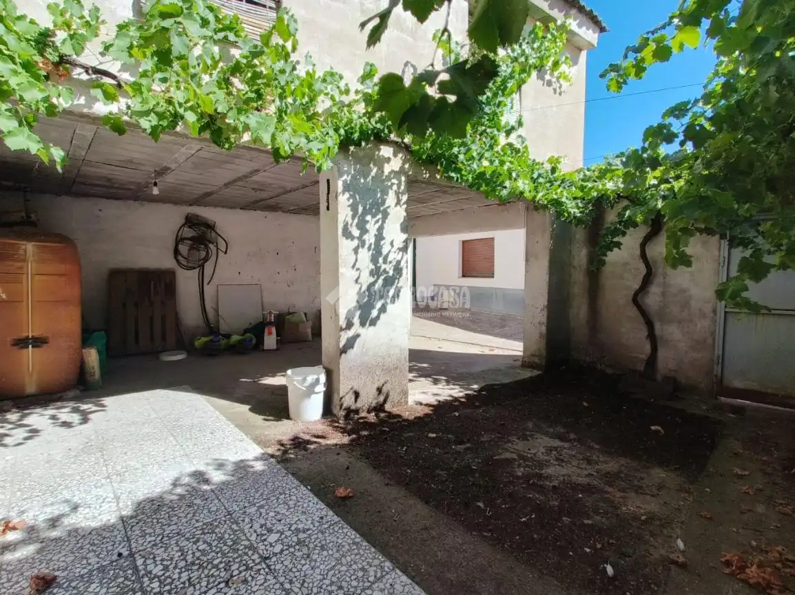 Houses for sale in Serrada