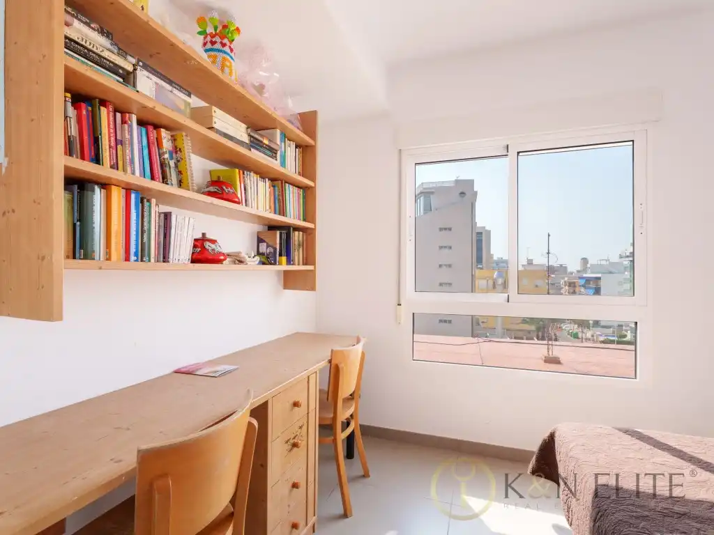 Flat with terrace for sale in Paseo Maritim Neptu, imagen 22