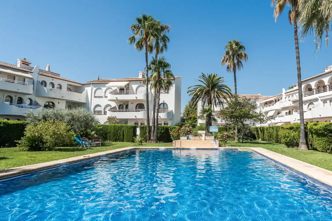 Apartment with pool to rent in Montañar - El Arenal, imagen 3
