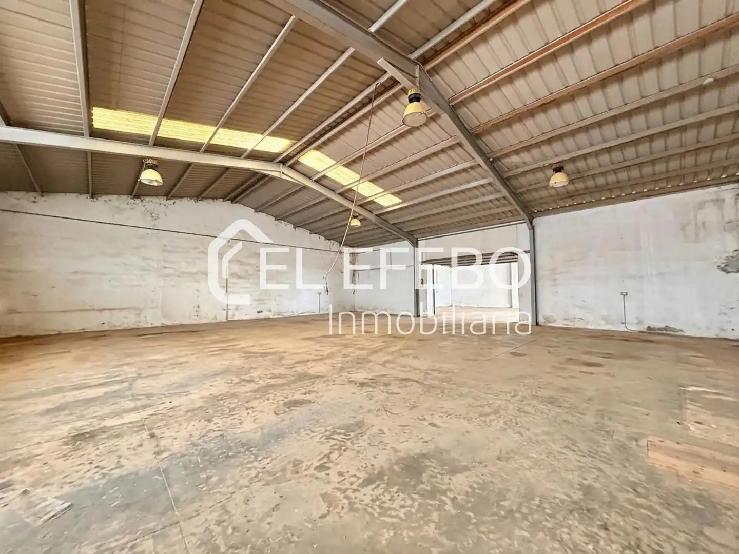 Vista exterior de Casa o chalet en venta en Antequera con Terraza, Trastero y Piscina