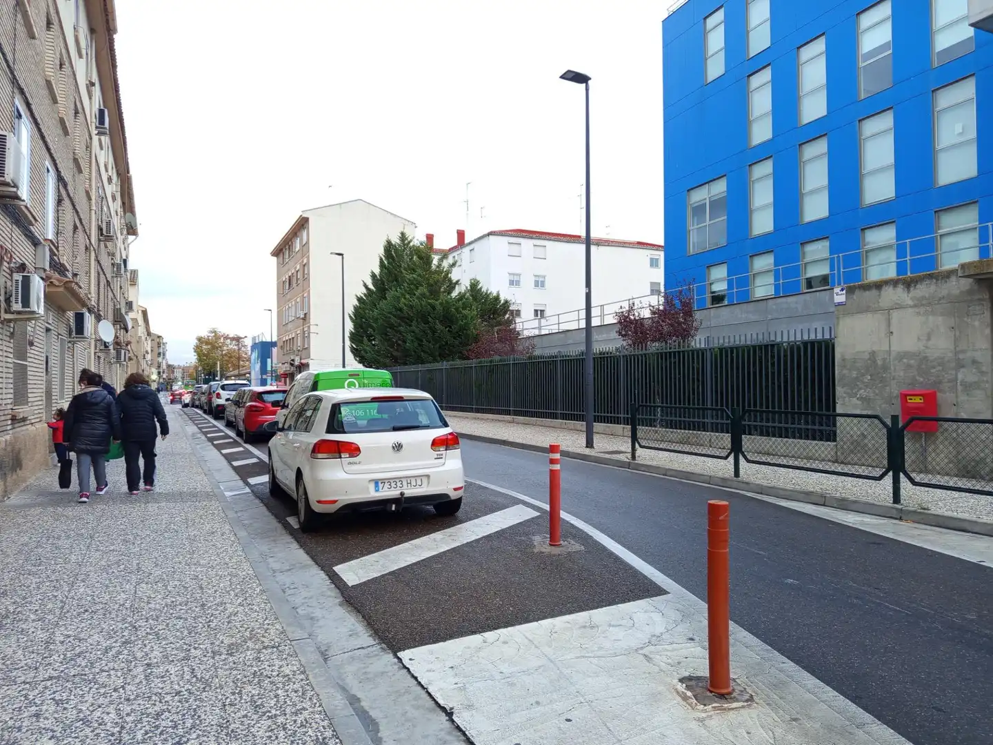 Außenansicht von Residential zum Verkauf in Zaragoza