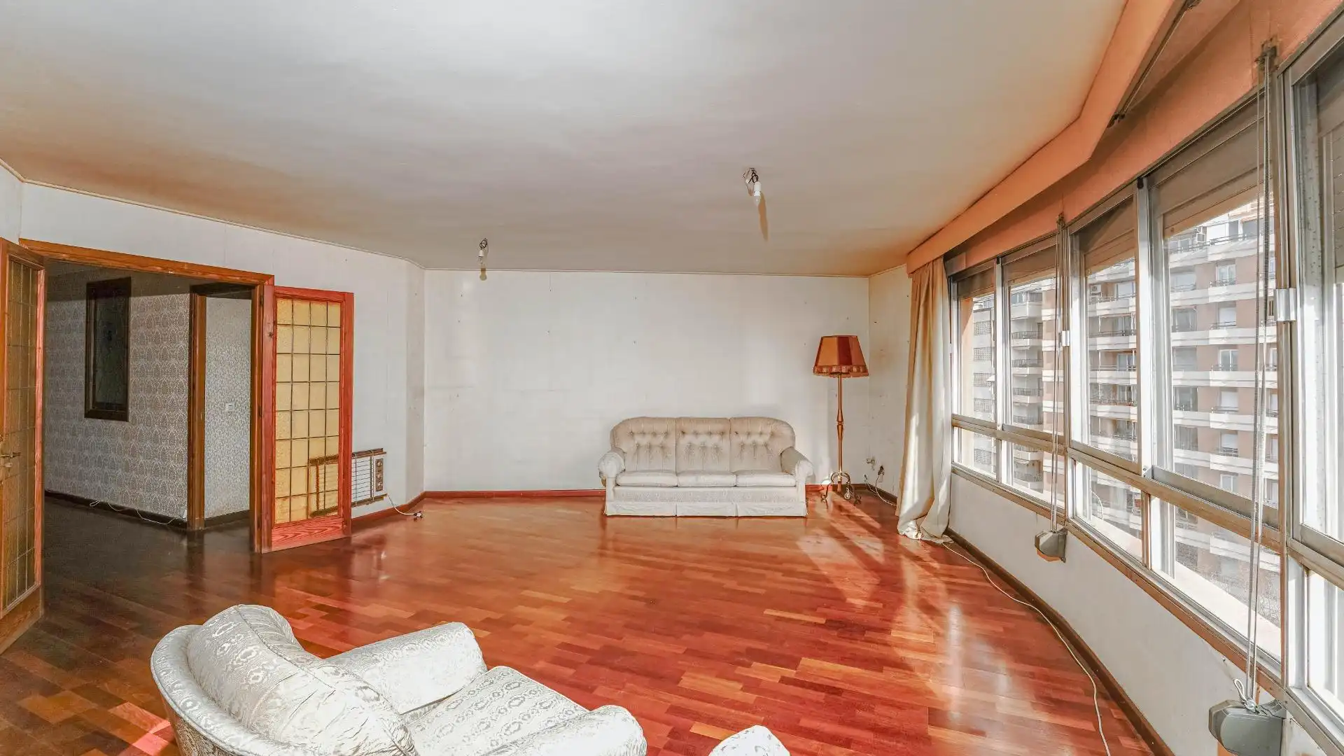 Wohnzimmer von Wohnung zum Verkauf in  Palma de Mallorca mit Parkett