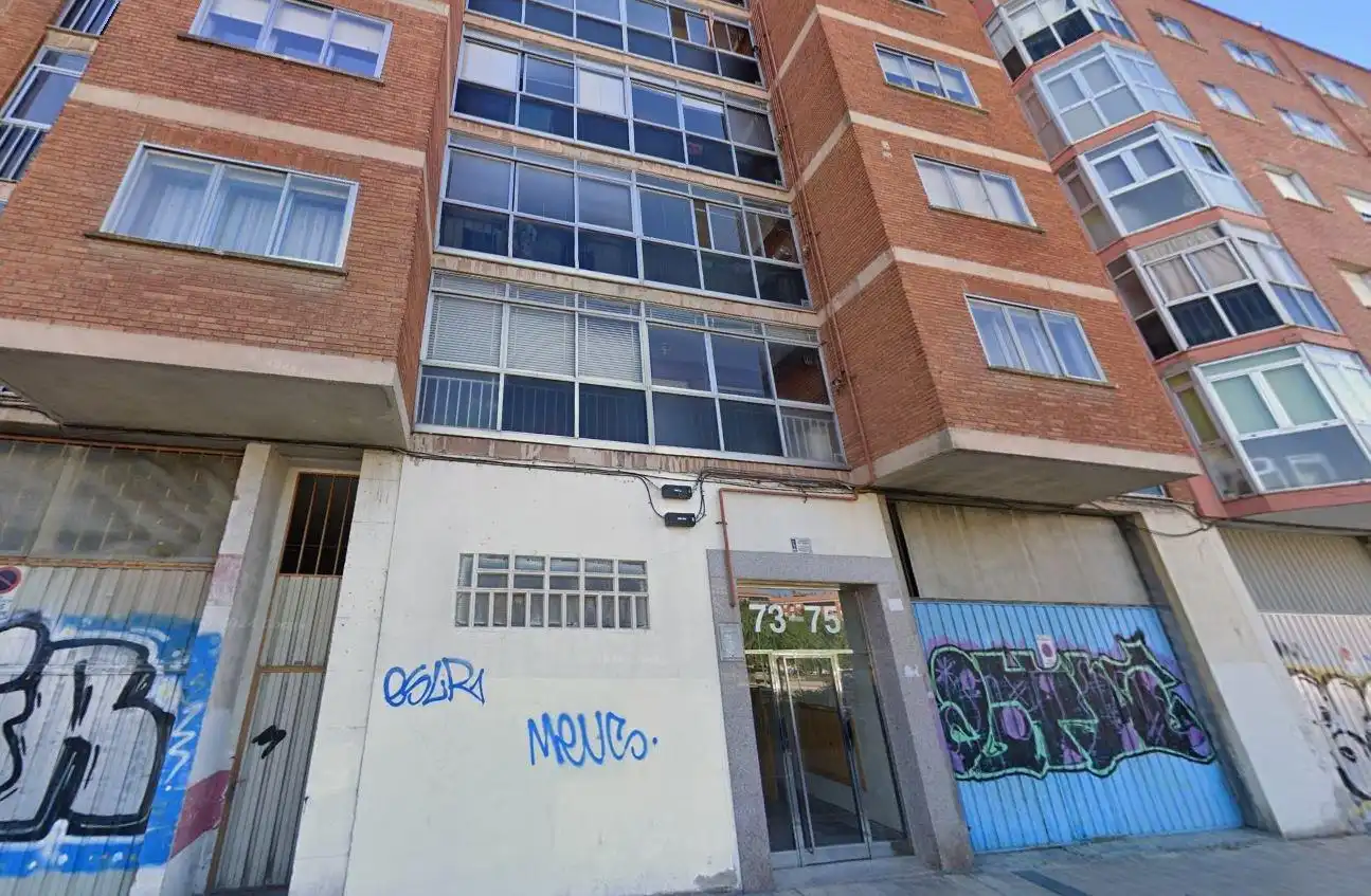 Appartement avec ascenseur à vendre à Calle ALFAREROS 73