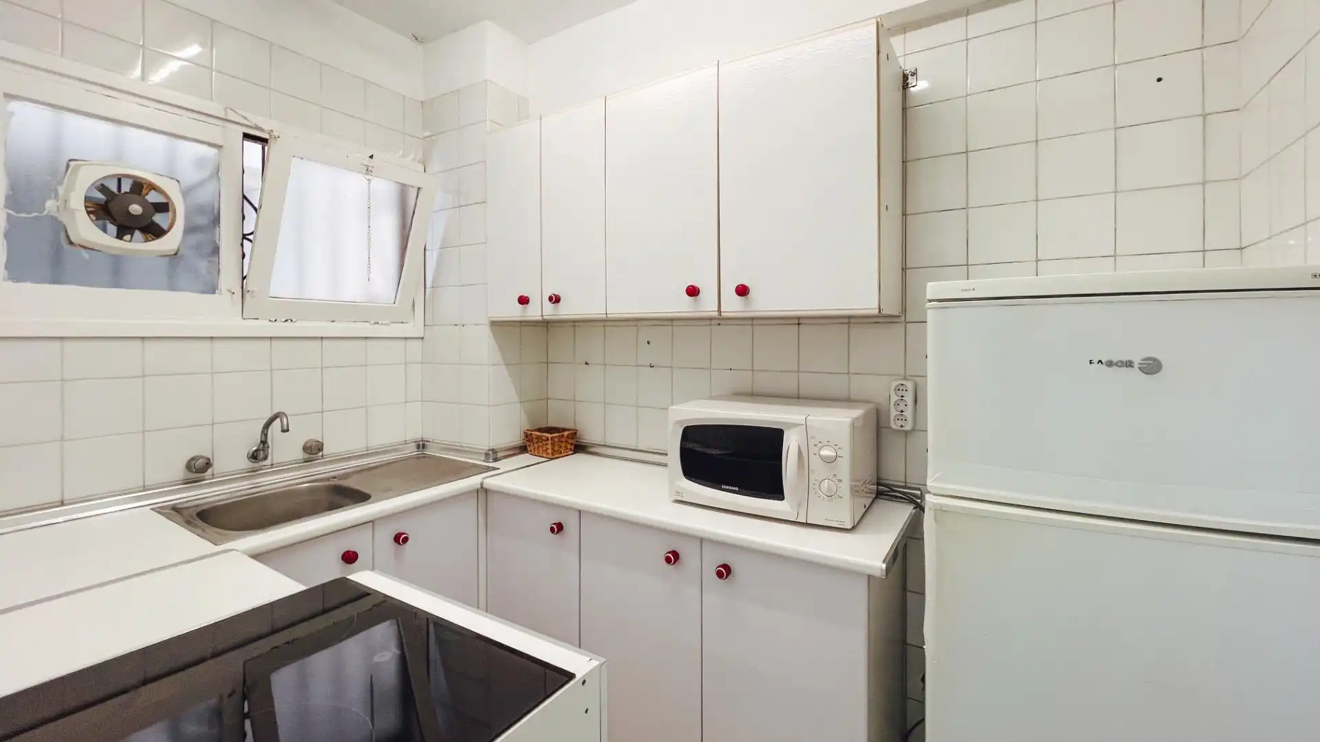 Cocina de Piso en venta en Benidorm con Aire acondicionado, Terraza y Balcón