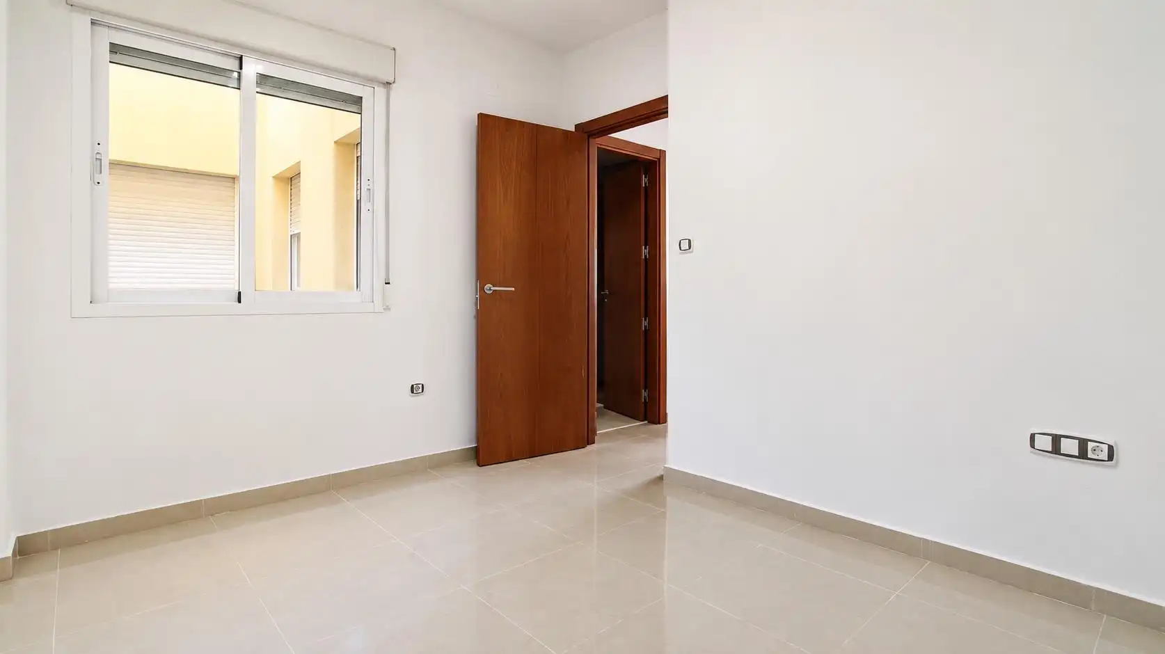 Flat for sale in Cármenes - Ríos