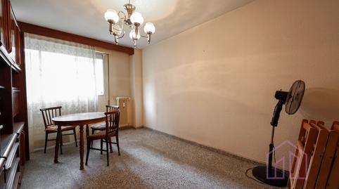 Foto 3 de Pis en venda a Calle de San Nicomedes, Moscardó,  Madrid Capital