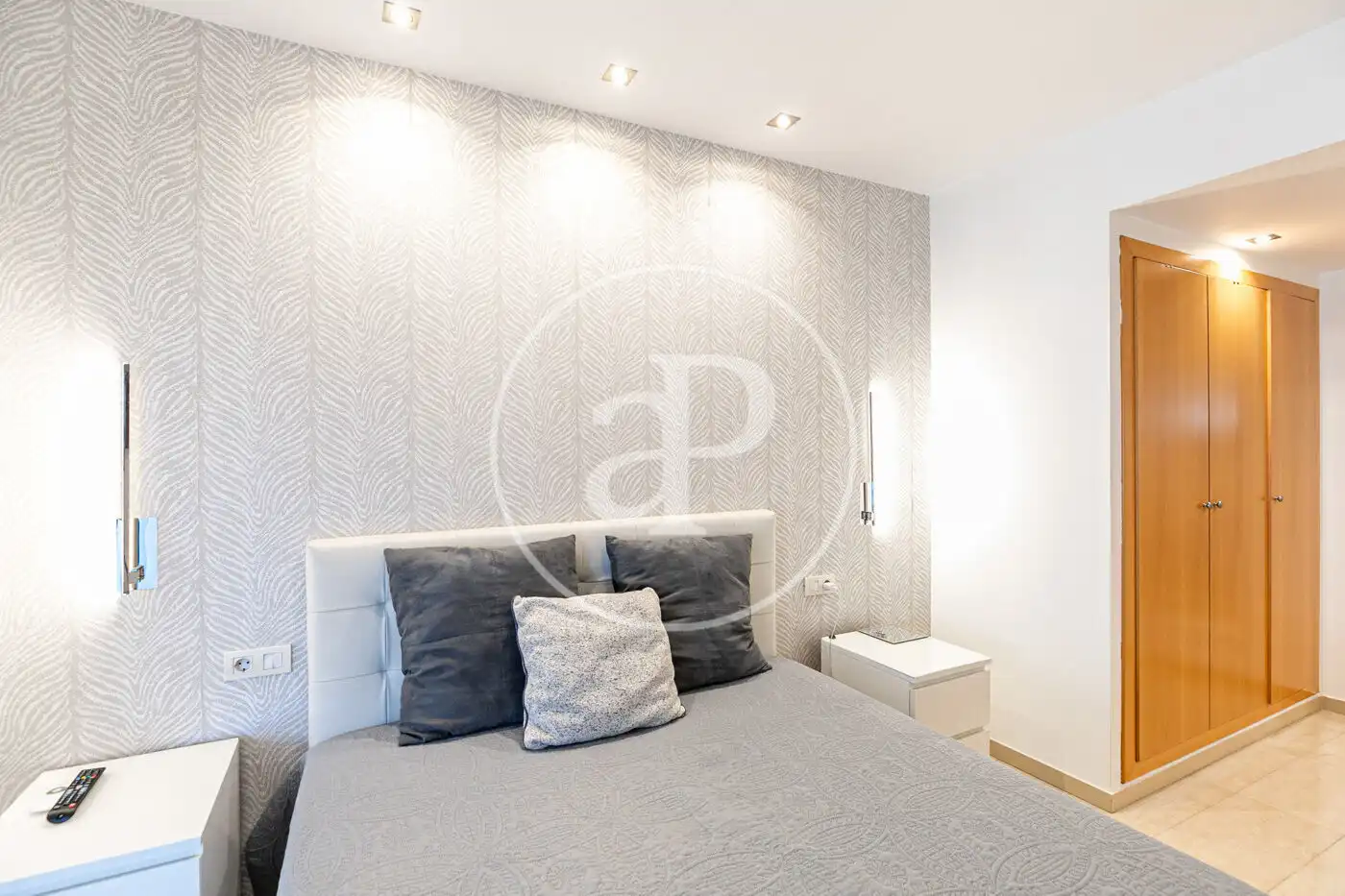 Bedroom of Flat for rent in Badalona  with Air Conditioner, Heating and Terrace