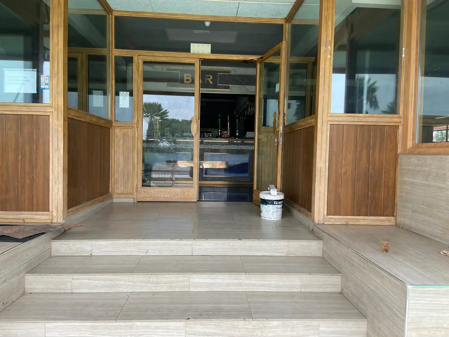 Local de alquiler en Cambrils con Aire acondicionado, Calefacción y Terraza