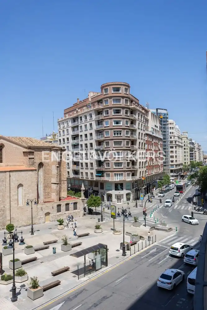 Vista exterior de Pis en venda en Valencia amb Aire condicionat, Calefacció i Terrassa