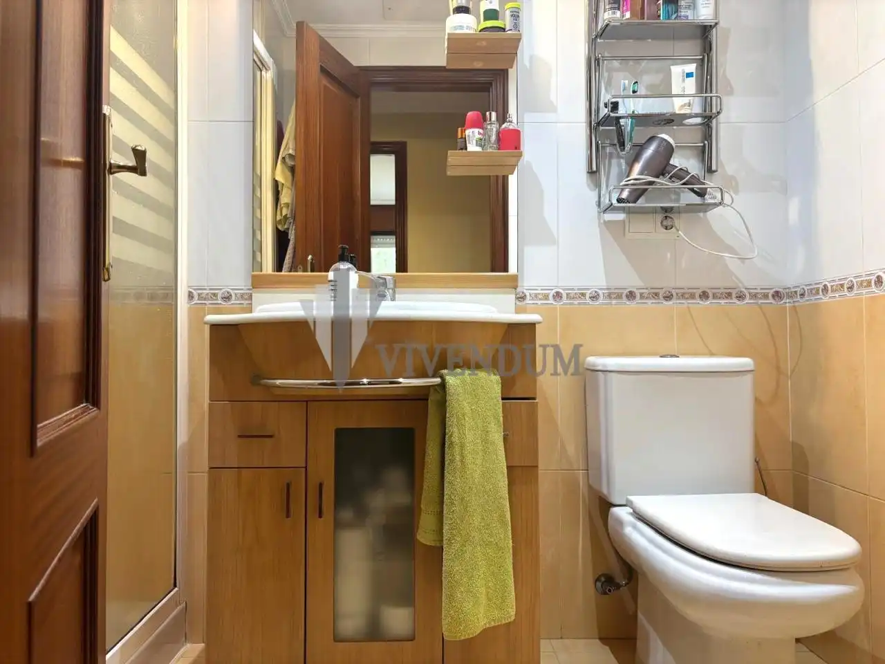 Bathroom of Flat for sale in Lavadores