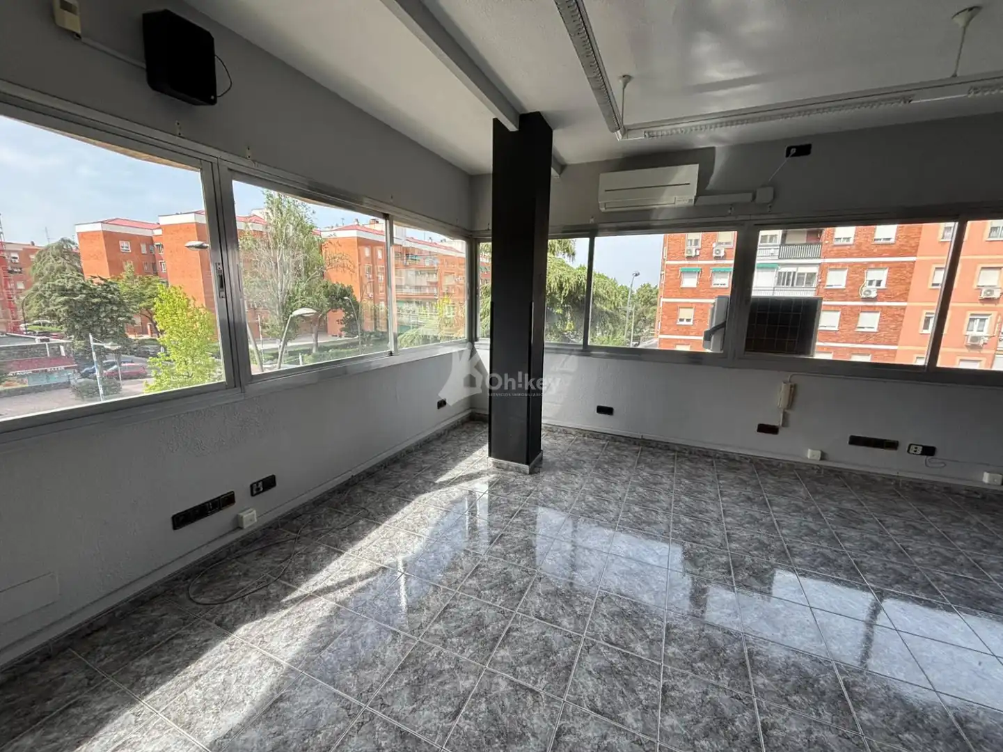 Balcony of Office for rent in Getafe