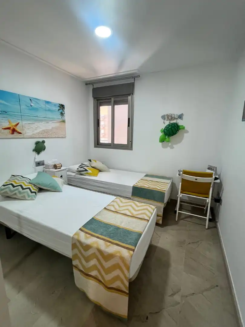 Schlafzimmer von Wohnungen zum Verkauf in Oropesa del Mar / Orpesa mit Klimaanlage, Terrasse und Abstellraum