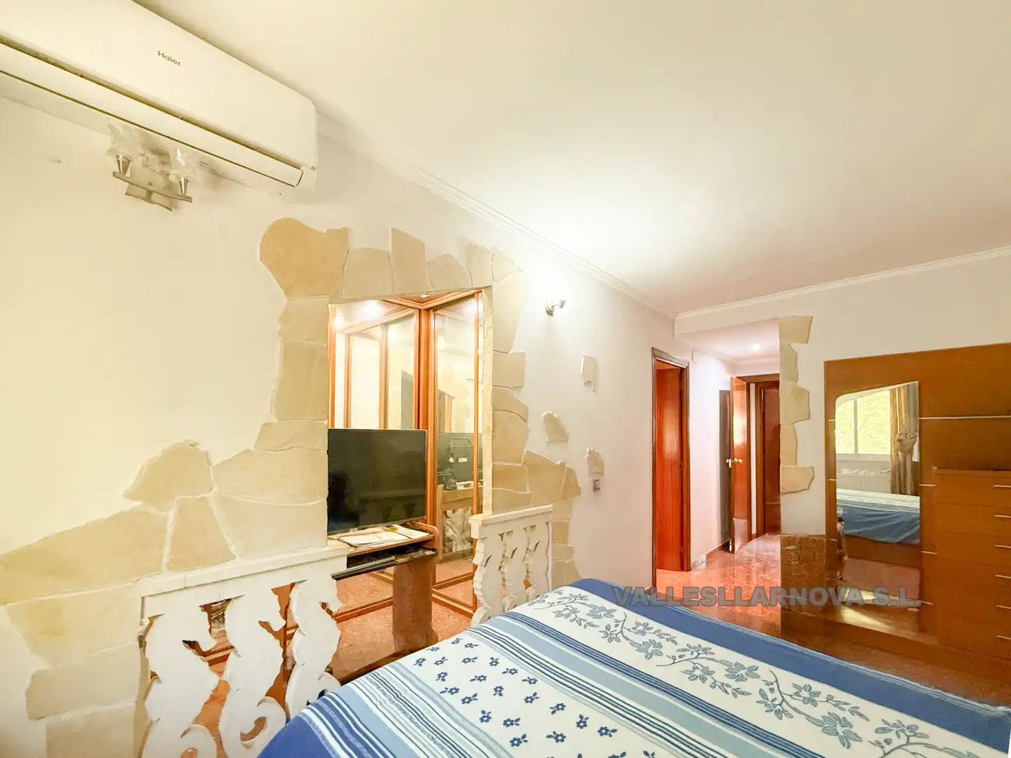 Bedroom of Flat for sale in Mollet del Vallès  with Air Conditioner and Heating
