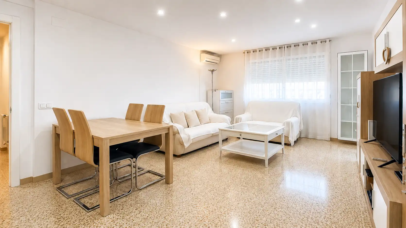 Sala de estar de Planta baja en venta en Ripollet con Aire acondicionado, Calefacción y Terraza