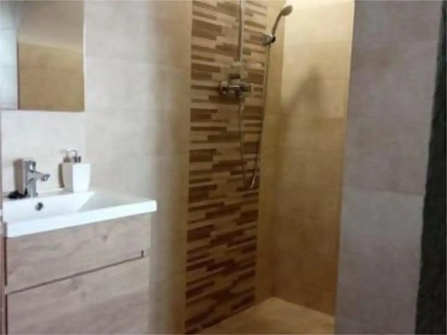 Bany de Apartament en venda en Béjar amb Balcó