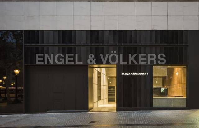 Oficina en Alquiler en Dreta de l'Eixample