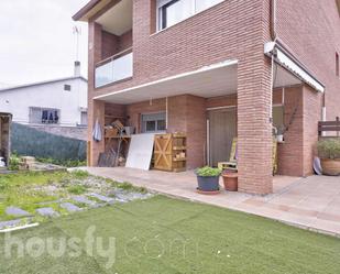 Exterior view of House or chalet for sale in Rubí  with Air Conditioner, Heating and Terrace