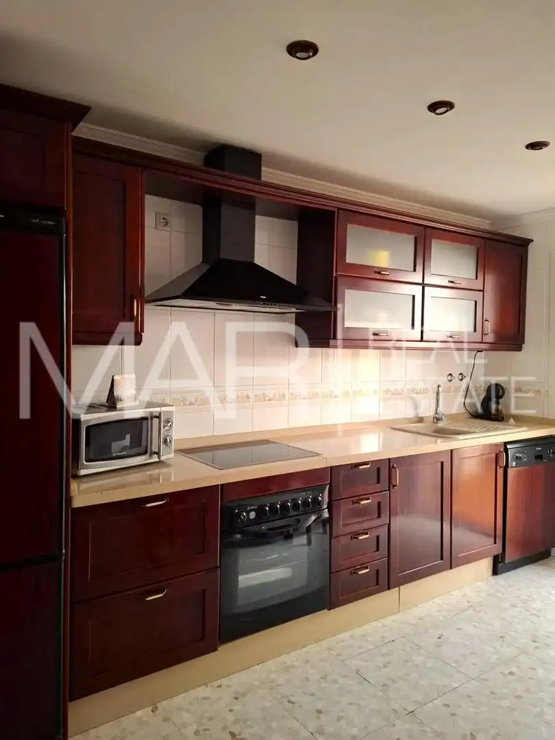 Cocina de Casa adosada en venta en Chiclana de la Frontera con Aire acondicionado y Balcón