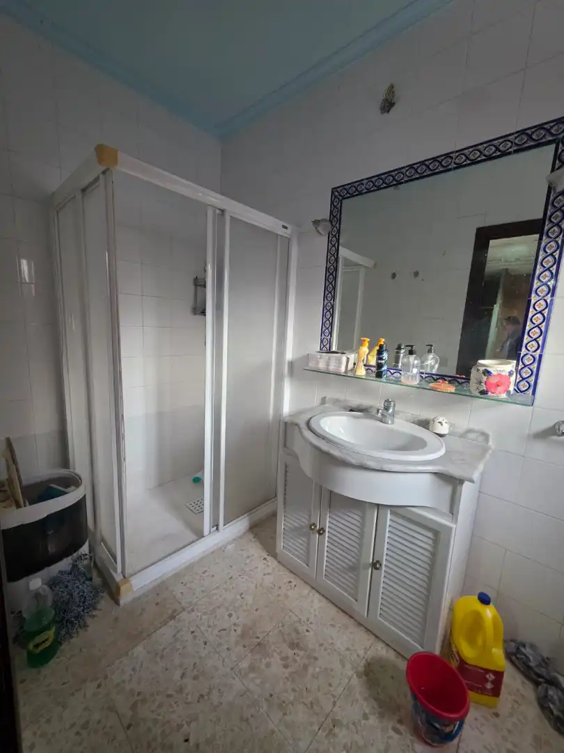 Baño de Finca rústica en venta en Algeciras con Jardín privado